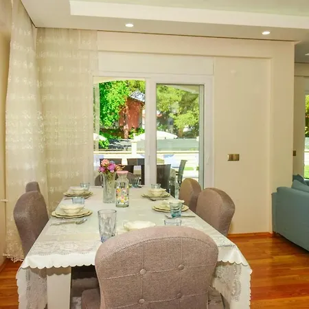 Fethiye Aparts Апартаменты *